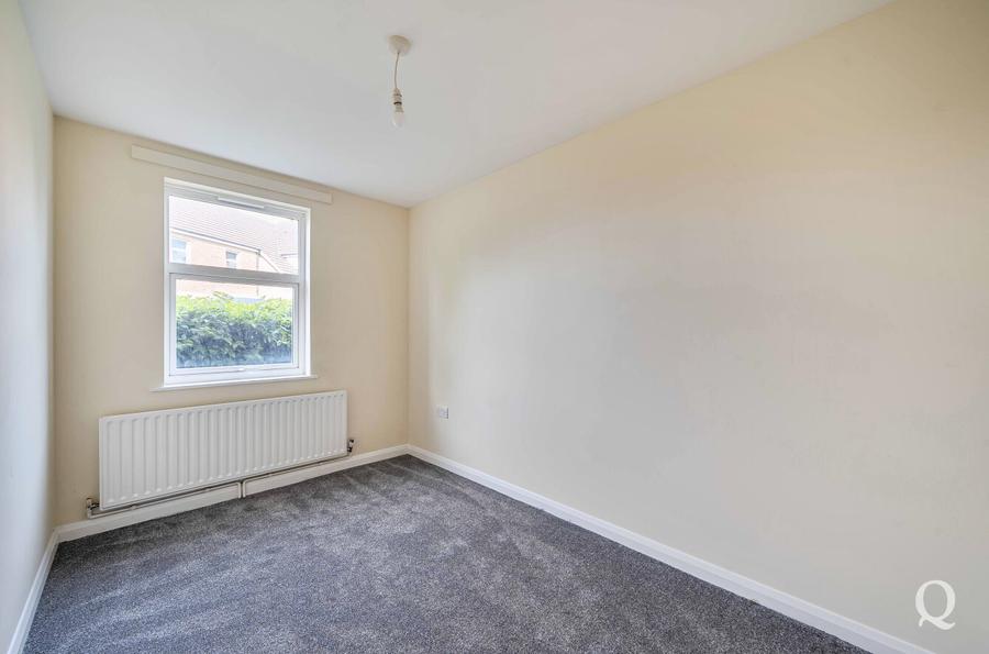 Hythe Road, Milton Regis, Sittingbourne, Kent, ME10, 10819, image-13 - Quealy & Co