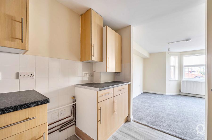 Hythe Road, Milton Regis, Sittingbourne, Kent, ME10, 10819, image-16 - Quealy & Co