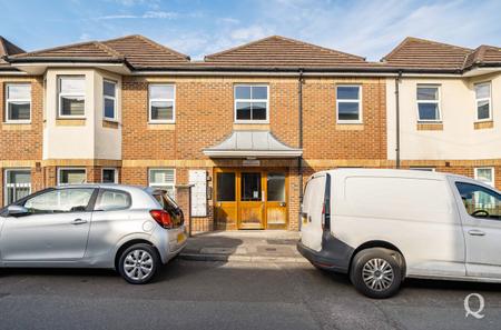 Hythe Road, Milton Regis, Sittingbourne, Kent, ME10, 10819 - Quealy & Co