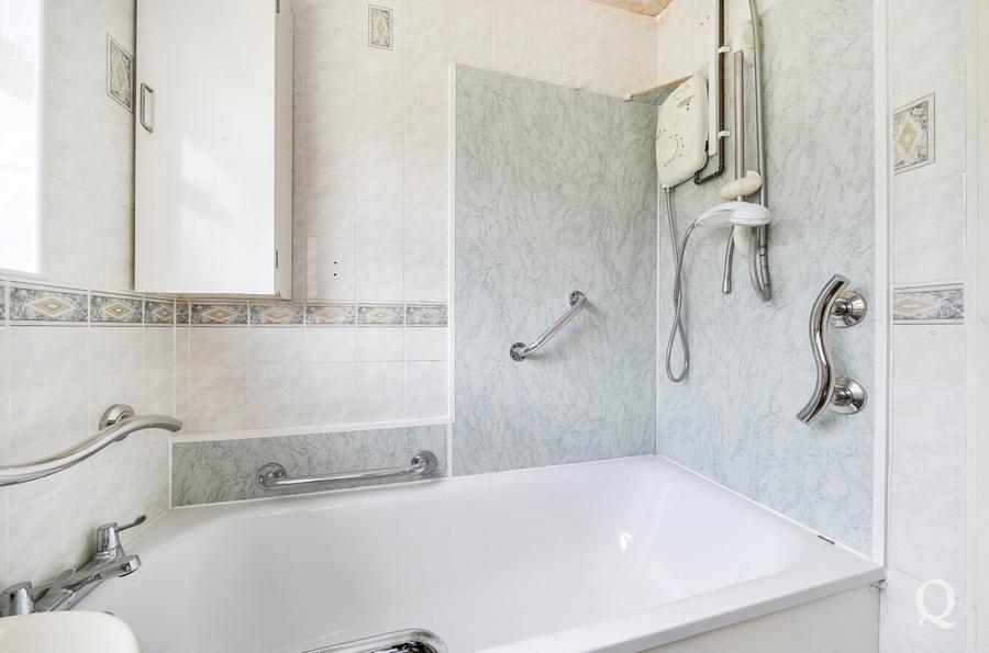 Gordon Close, Sittingbourne, Kent, ME10, 10671, image-18 - Quealy & Co