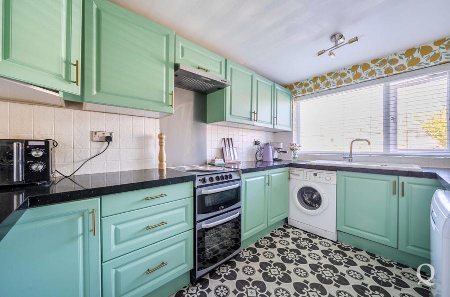 Watsons Hill, Sittingbourne, Kent, ME10, 8692, image-4 - Quealy & Co