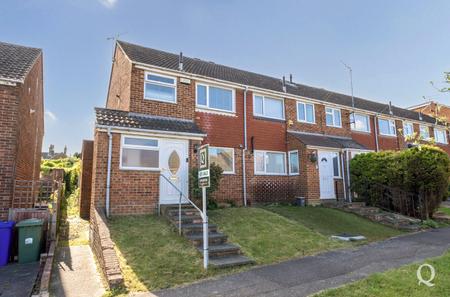 Watsons Hill, Sittingbourne, Kent, ME10, 8692 - Quealy & Co