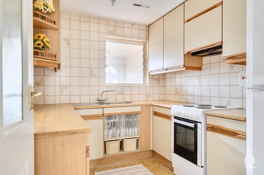 Stanhope Avenue, Sittingbourne, Kent, ME10, 8306, image-12 - Quealy & Co