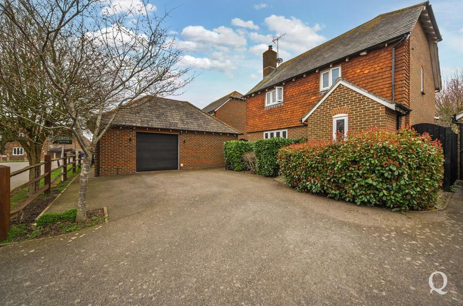 Monins Road, Iwade, Sittingbourne, Kent, ME9, 6975, image-26 - Quealy & Co