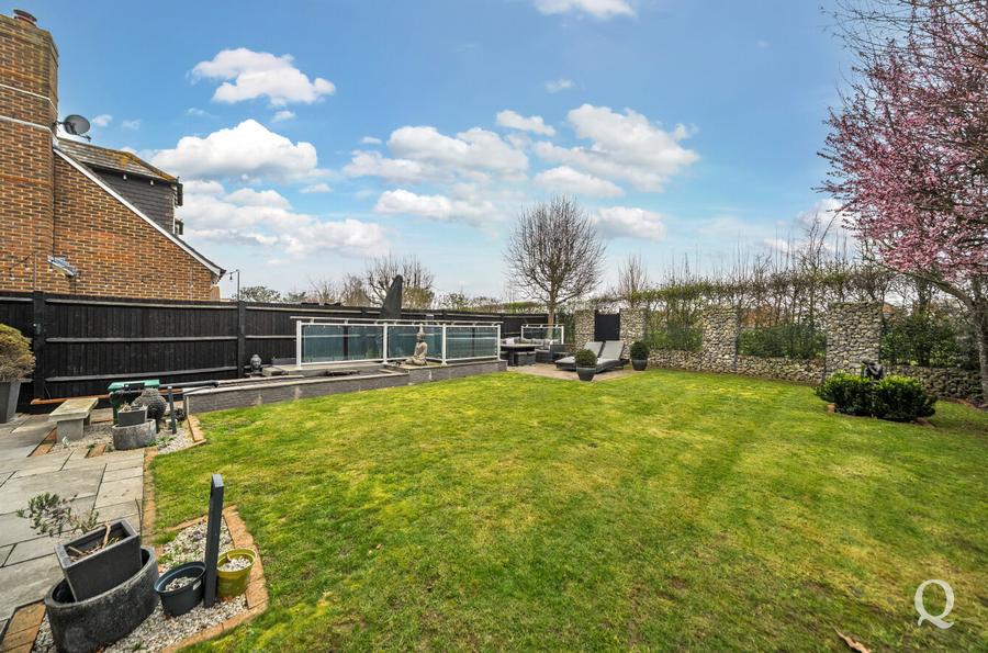Monins Road, Iwade, Sittingbourne, Kent, ME9, 6975, image-3 - Quealy & Co