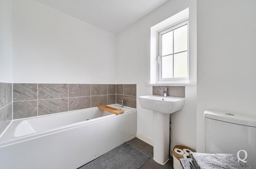 Hop Garden Crescent, Newington, Sittingbourne, Kent, ME9, 10764, image-21 - Quealy & Co