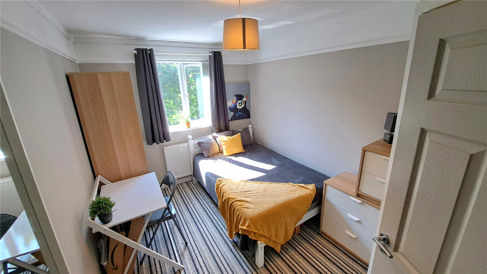 1 bedroom sharedaccommodation to rent