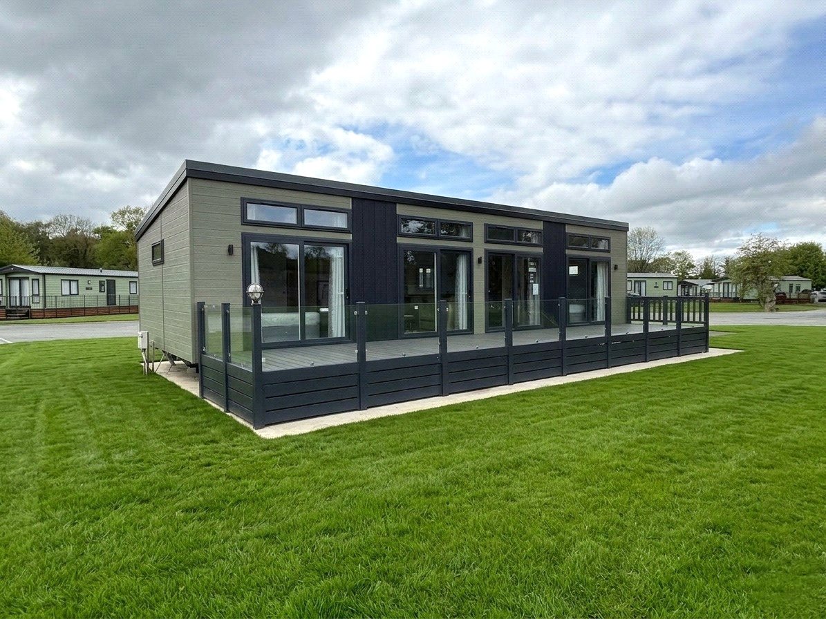 2 bedroom p for sale