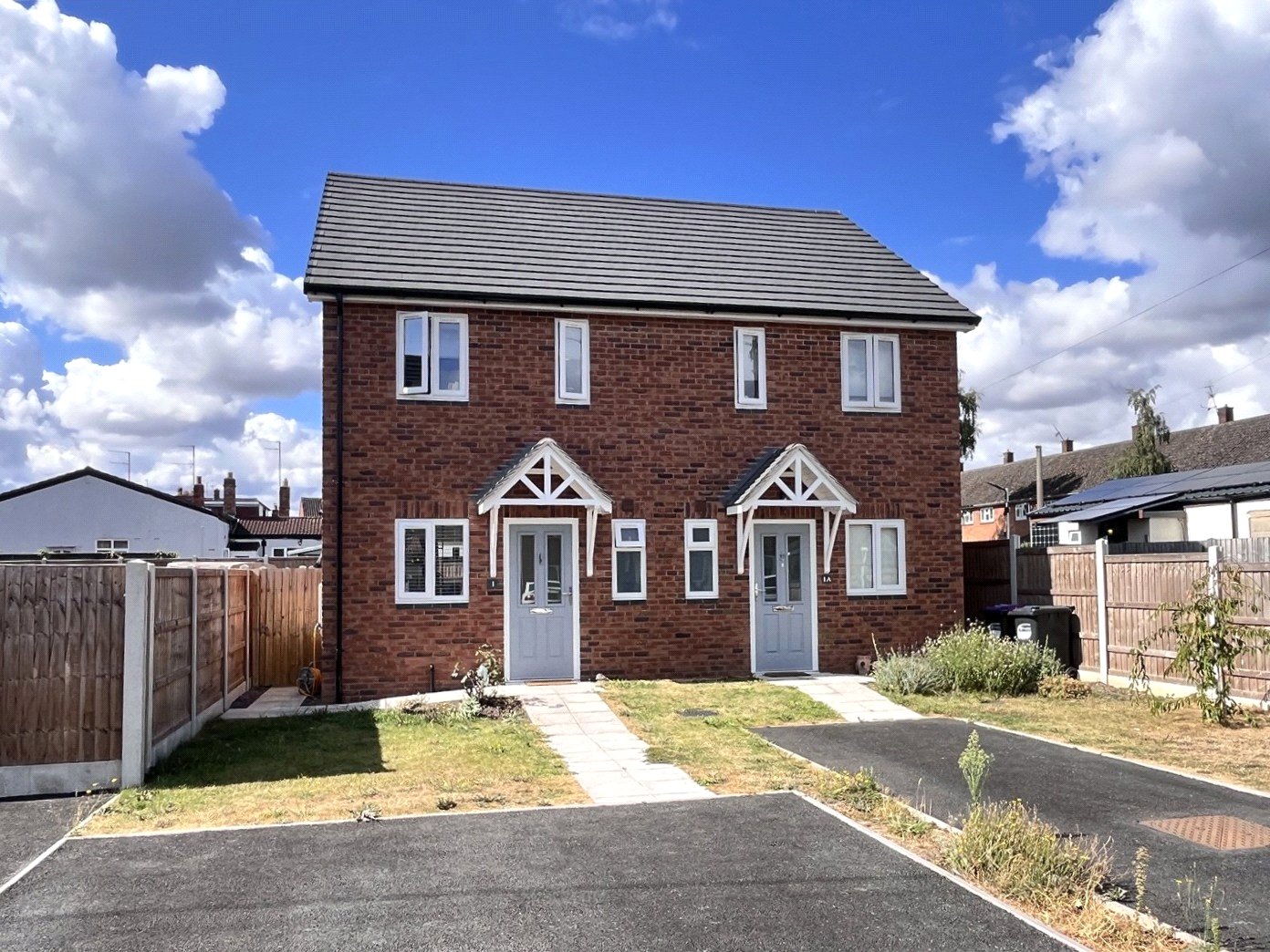 2 bedroom house for sale