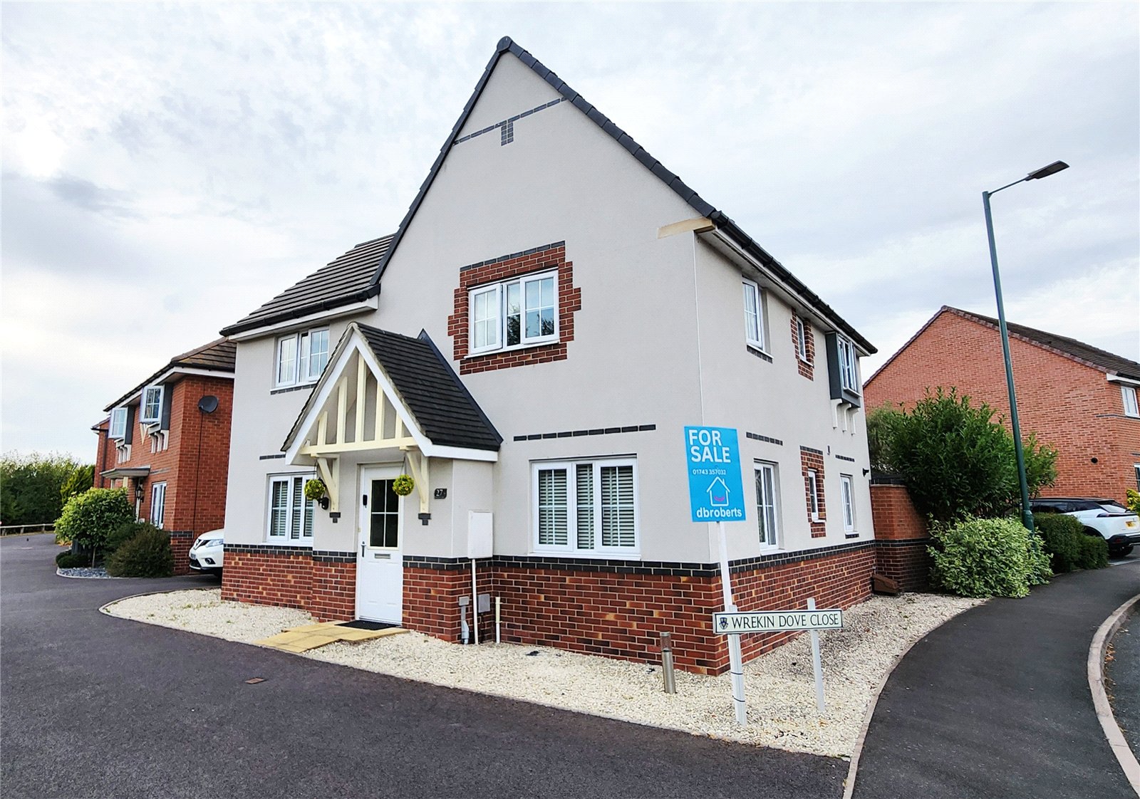 4 bedroom house for sale