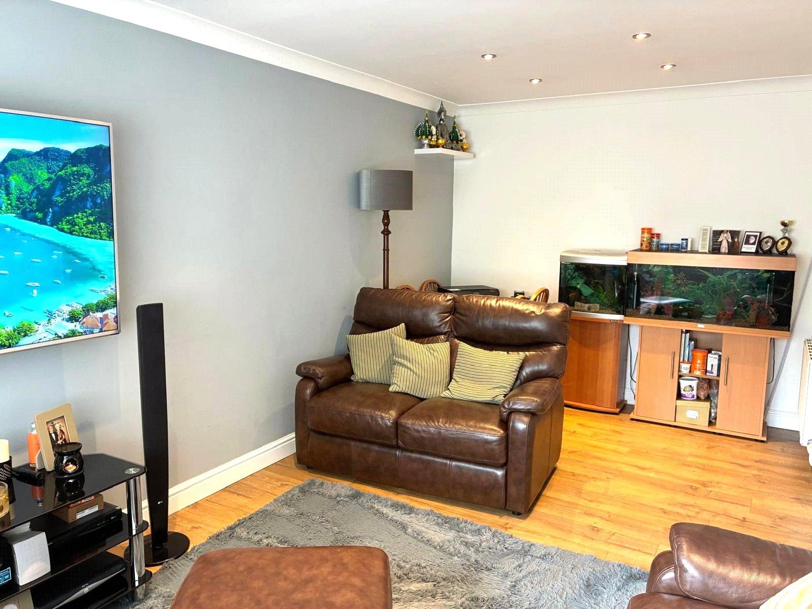 Melbourne Rise, Bicton Heath, Shrewsbury, Shropshire, SY3 - DB Roberts
