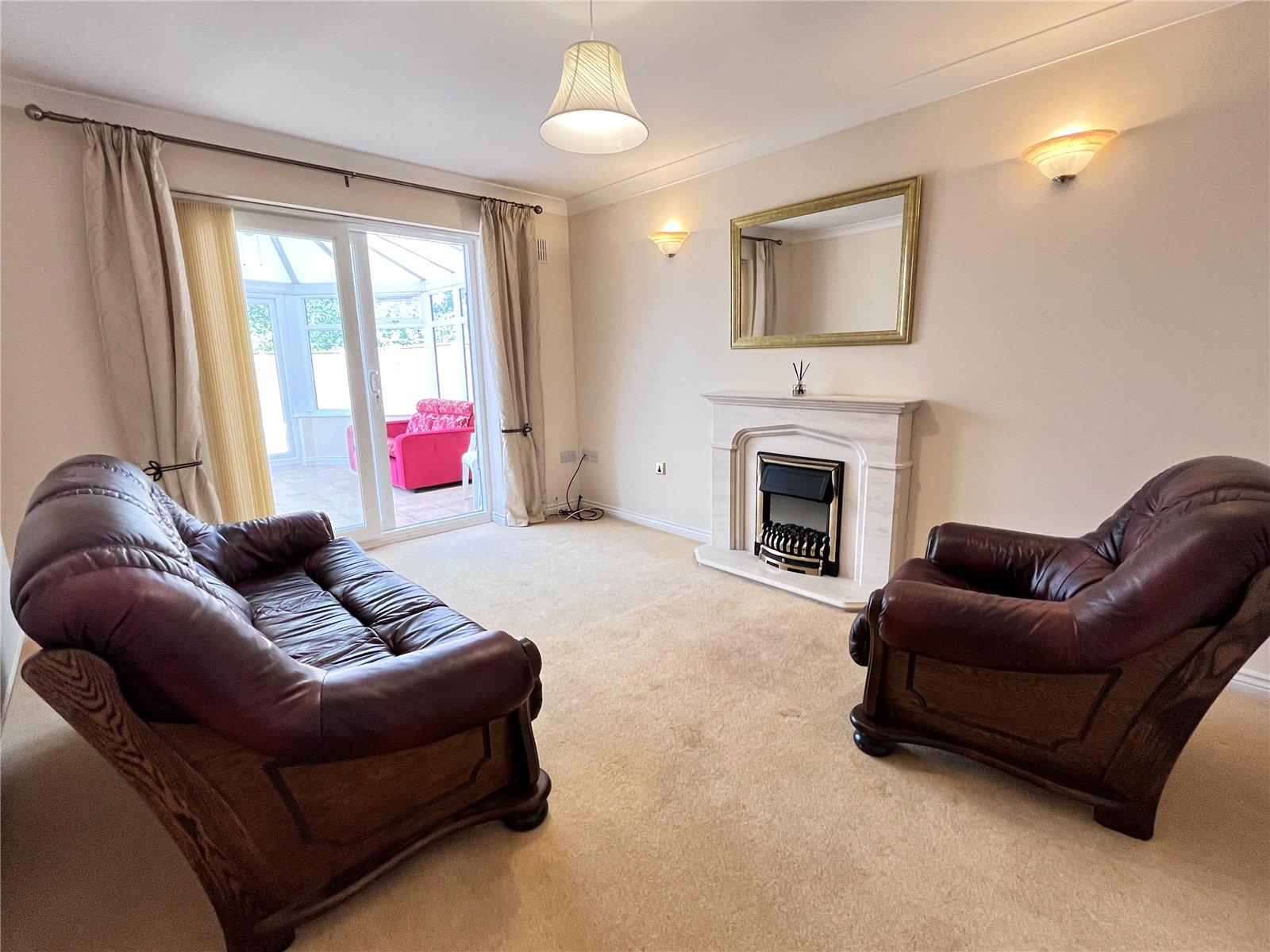 Erdington Close, Shawbury, Shrewsbury, Shropshire, SY4 - DB Roberts