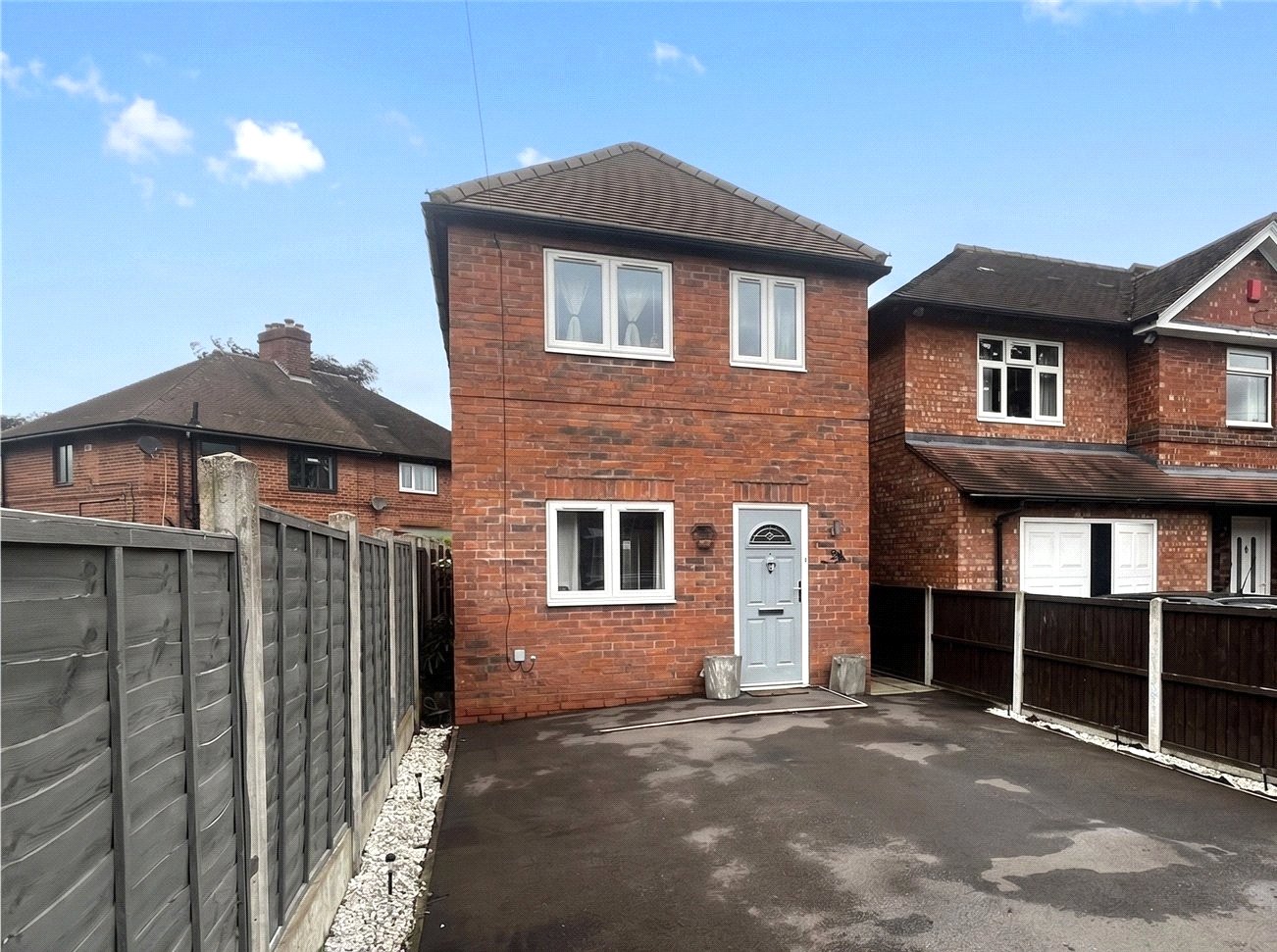 2 bedroom house for sale