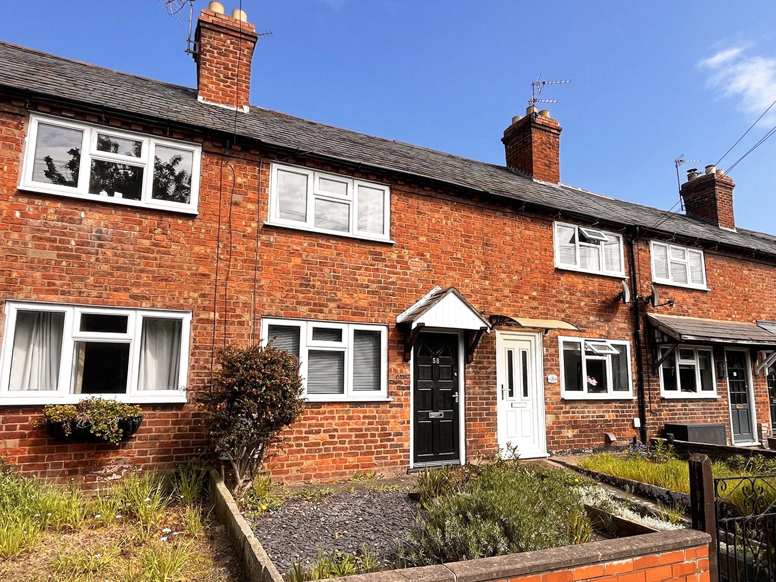 2 bedroom house for sale