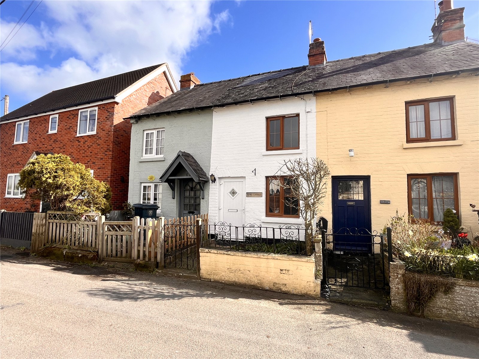 1 bedroom house for sale