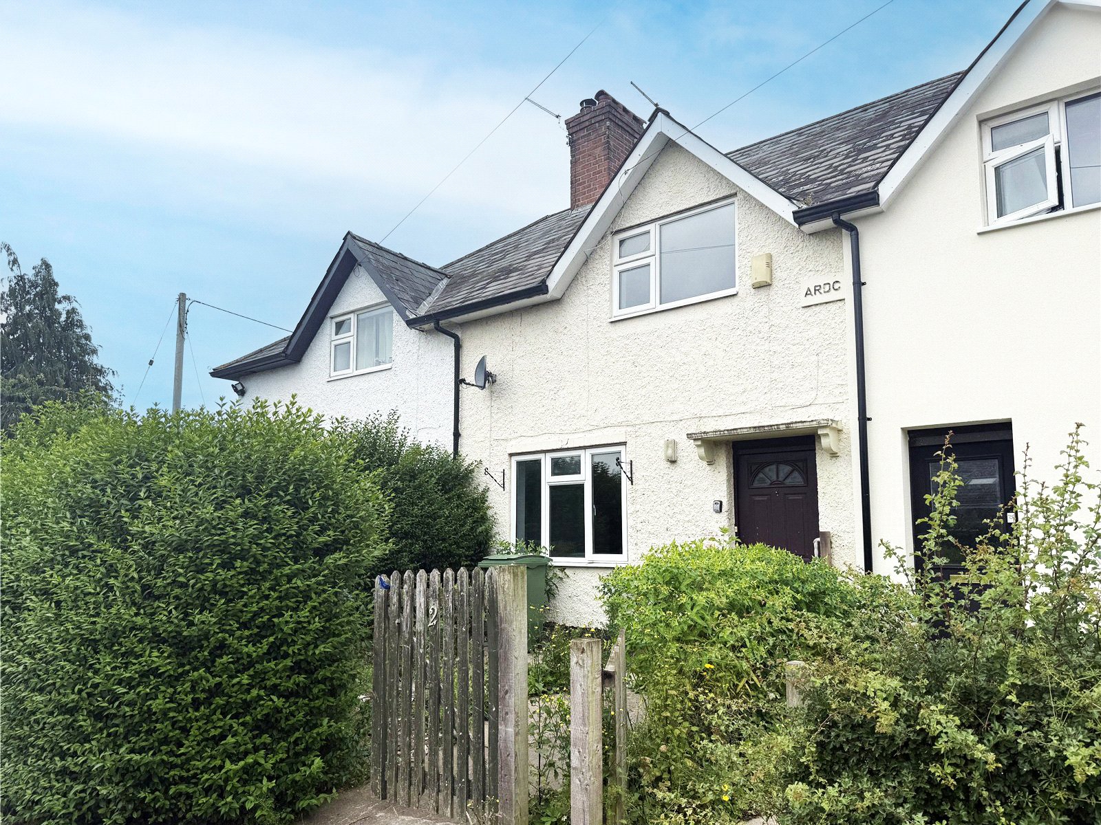 2 bedroom house for sale