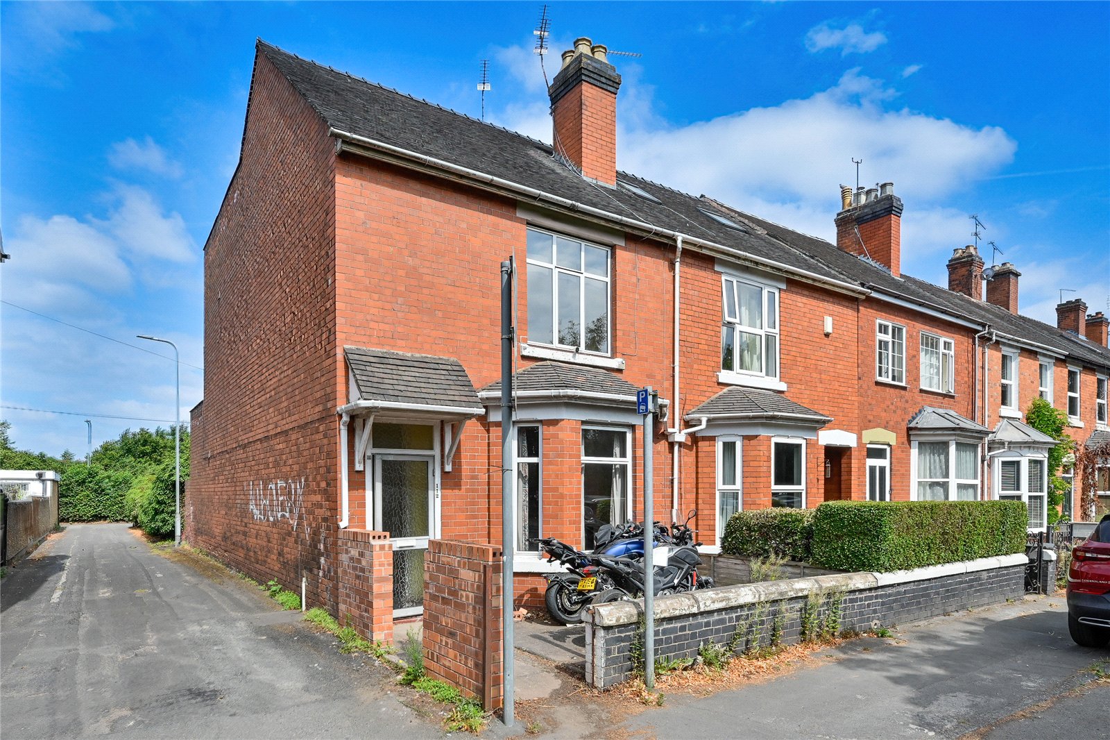 2 bedroom house for sale