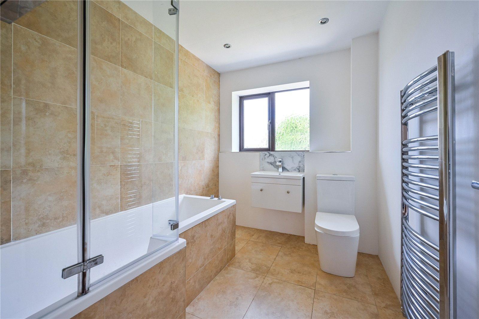 Paget Close, Penkridge, Stafford, Staffordshire, ST19 - DB Roberts