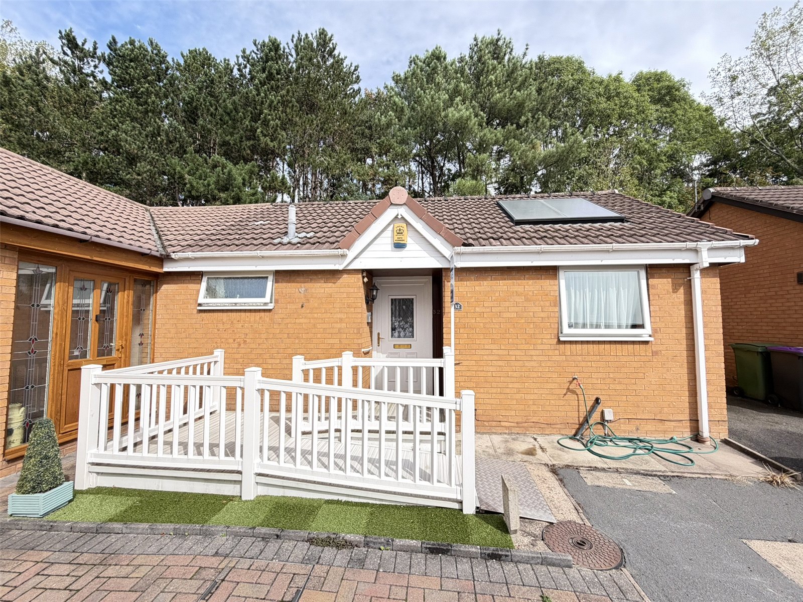 1 bedroom bungalow for sale