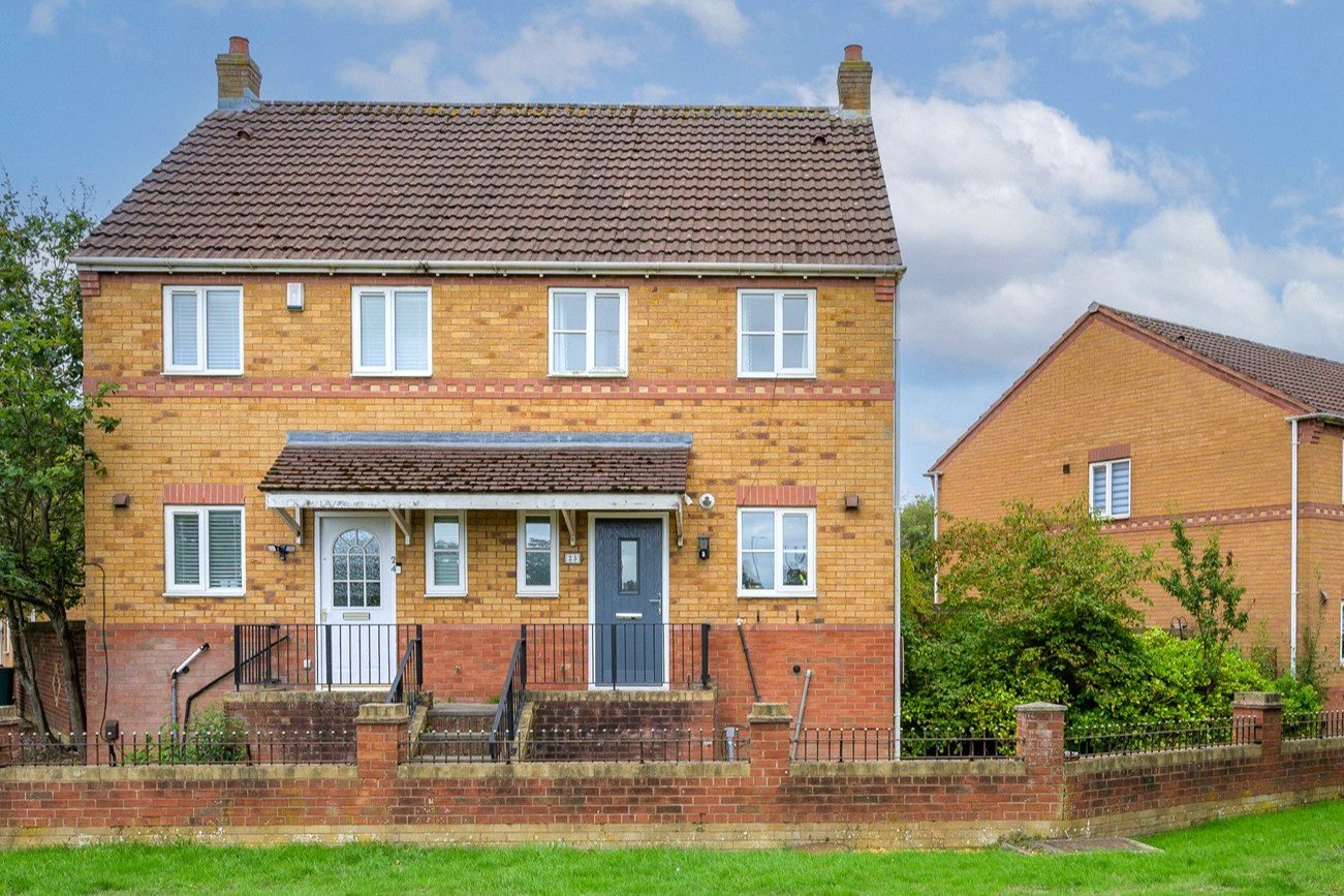 2 bedroom house for sale