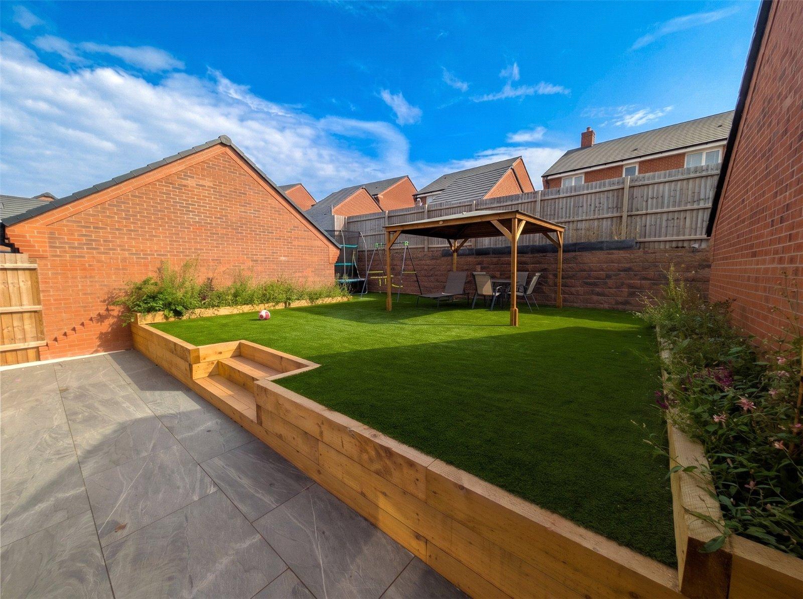 William Barber Meadow, Priorslee, Telford, Shropshire, TF2 - DB Roberts