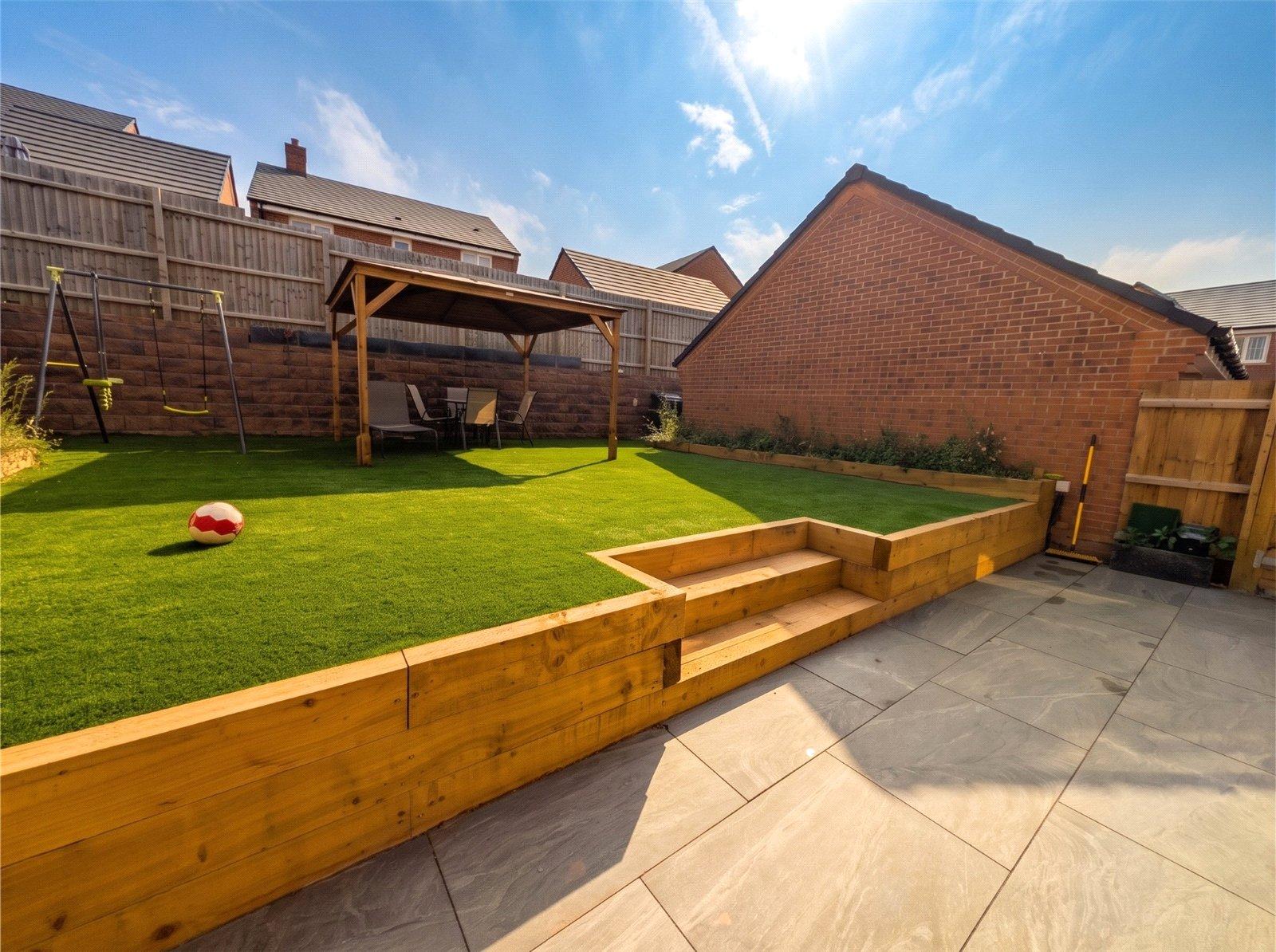 William Barber Meadow, Priorslee, Telford, Shropshire, TF2 - DB Roberts