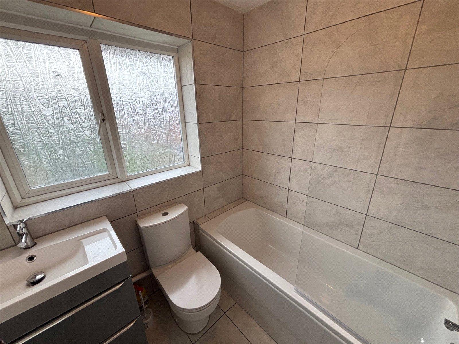 Walker Crescent, St. Georges, Telford, Shropshire, TF2 - DB Roberts