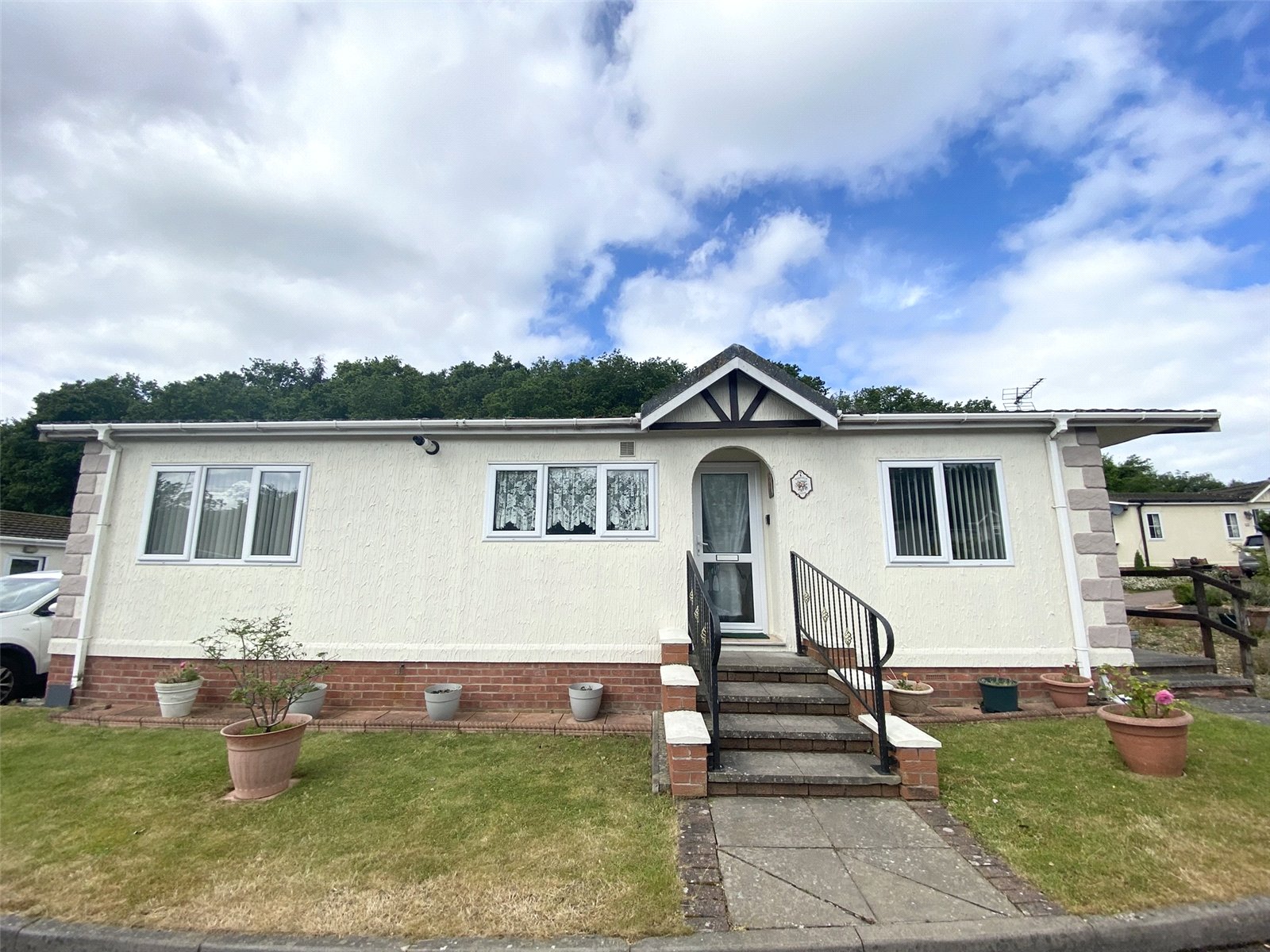 2 bedroom p for sale