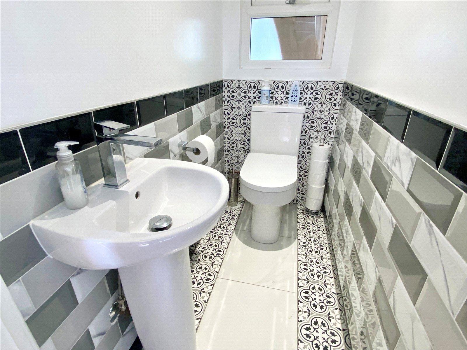 Teagues Crescent, Trench, Telford, Shropshire, TF2 - DB Roberts