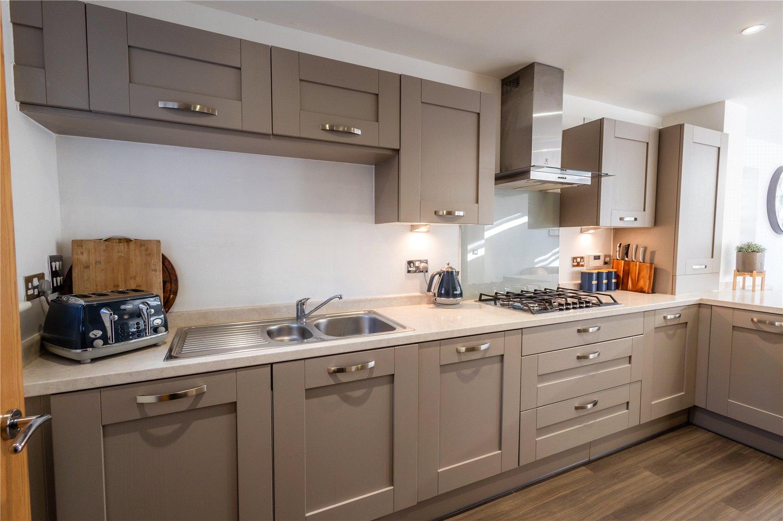 Ever Ready Crescent, Dawley, Telford, Shropshire, TF4 - DB Roberts