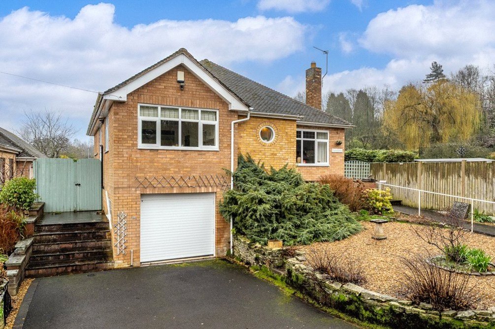 2 bedroom bungalow for sale