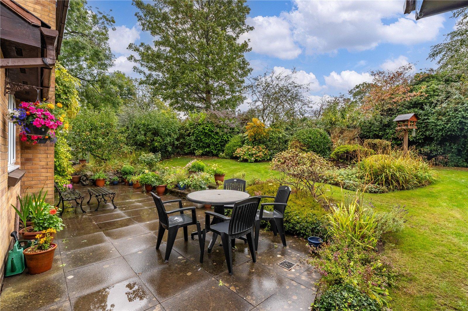 Pavilion Grove, St. Georges, Telford, Shropshire, TF2 - DB Roberts