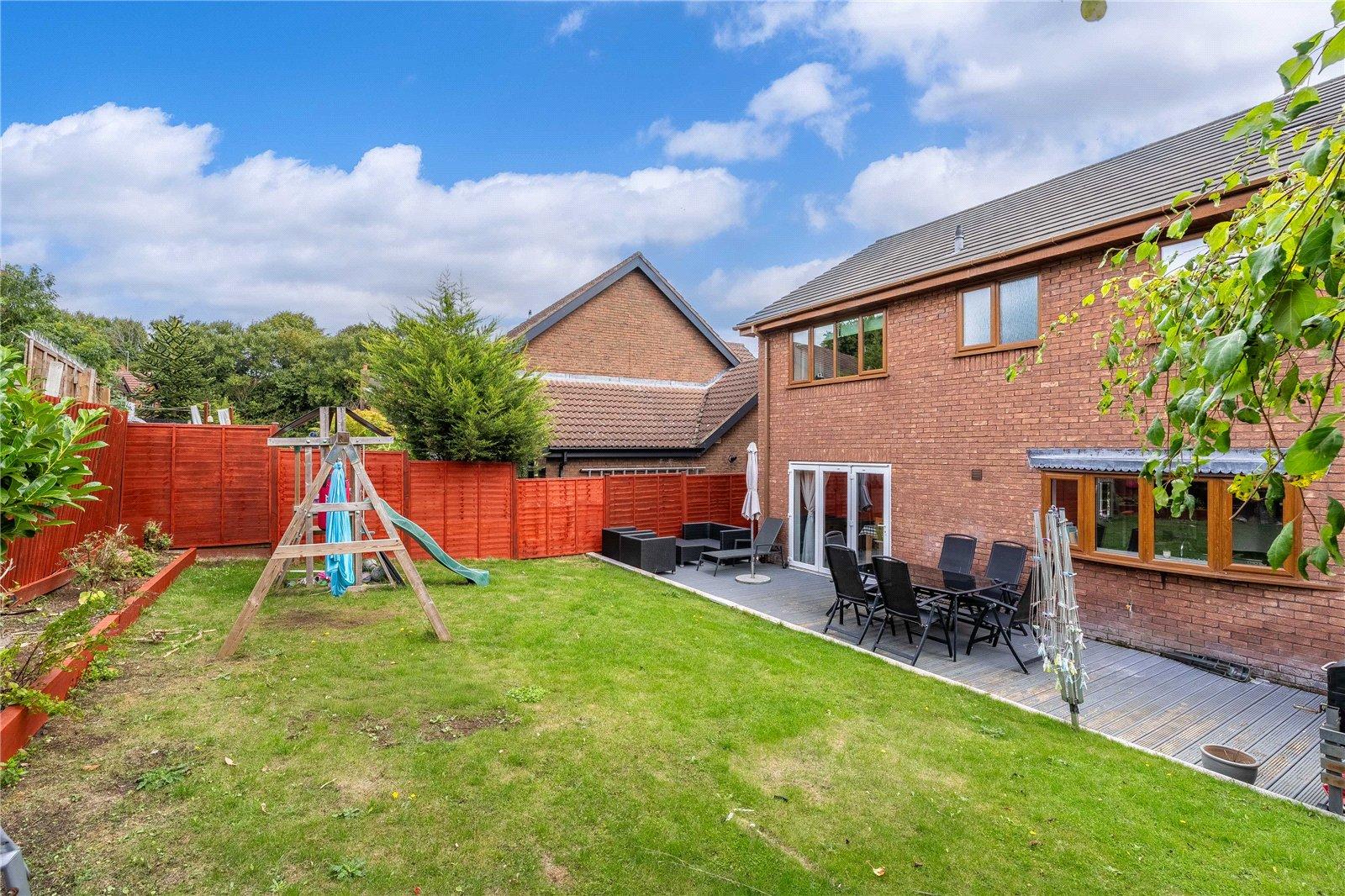 Walsh Close, Priorslee, Telford, Shropshire, TF2 - DB Roberts