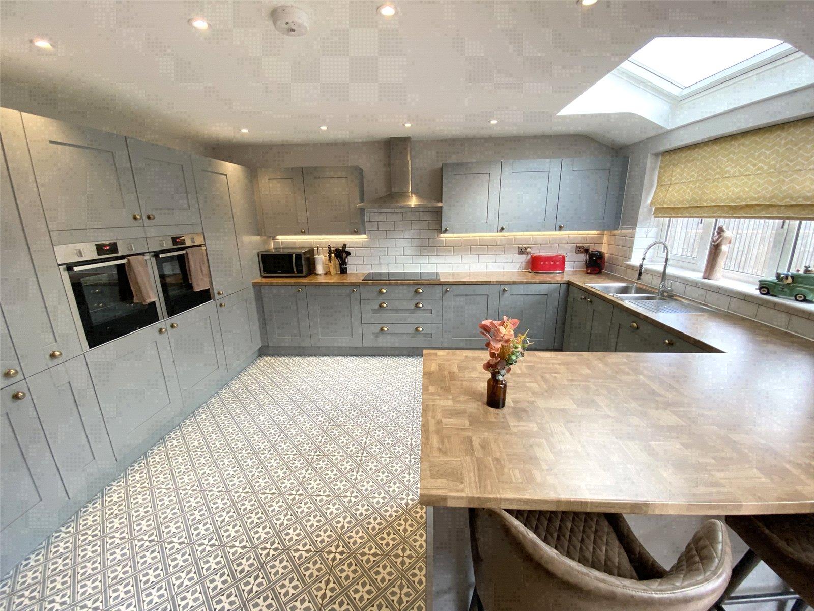 Ternley Orchards, Allscott, Telford, Shropshire, TF6 - DB Roberts