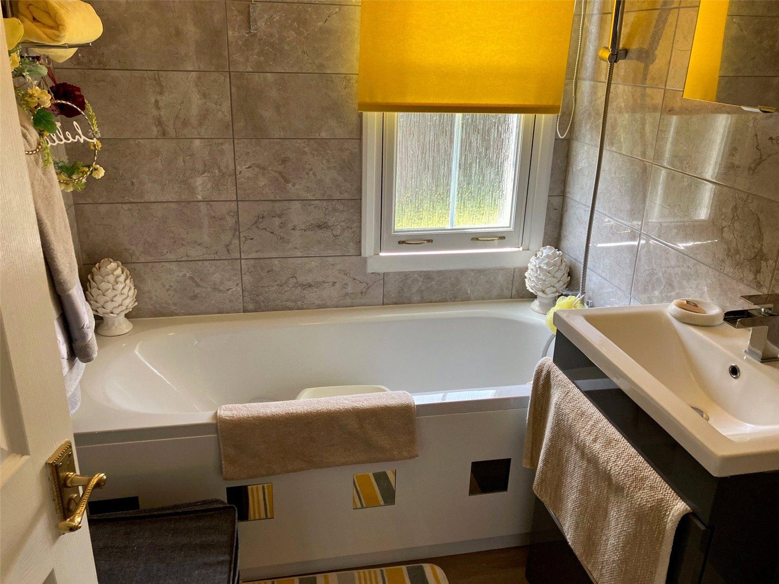 Harley Close, Severn Gorge Park, Telford, Shropshire, TF7 - DB Roberts