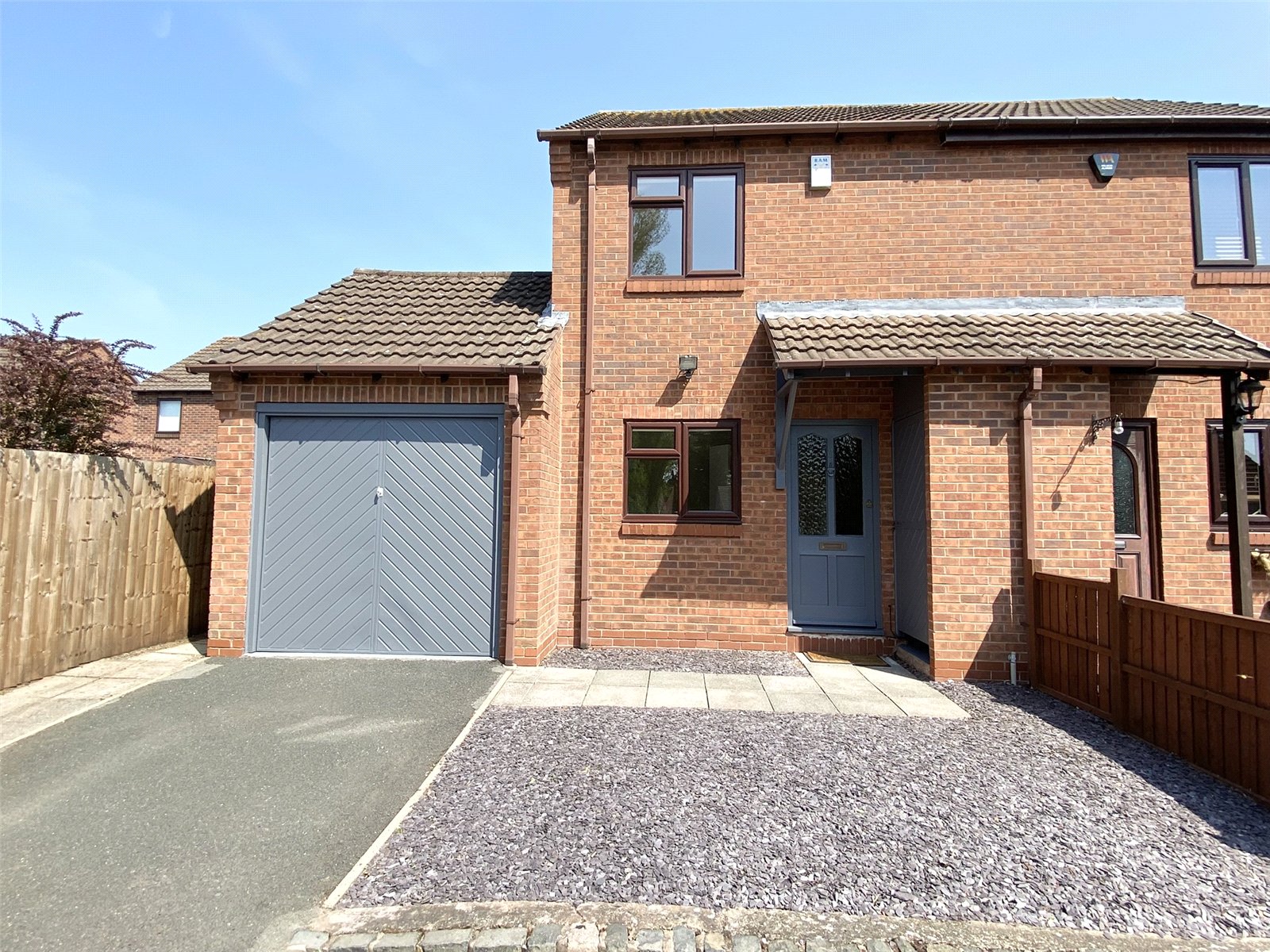 2 bedroom house for sale