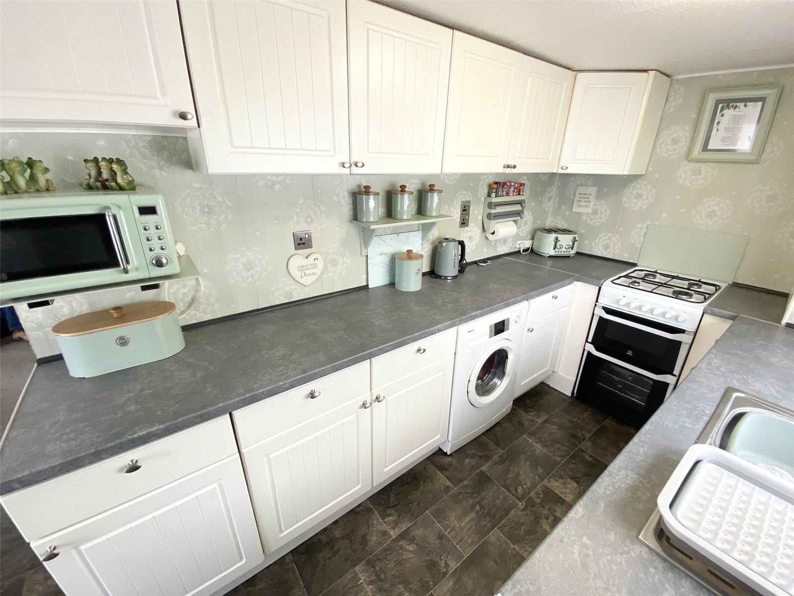 Pool View Caravan Park, Buildwas, Telford, Shropshire, TF8 - DB Roberts