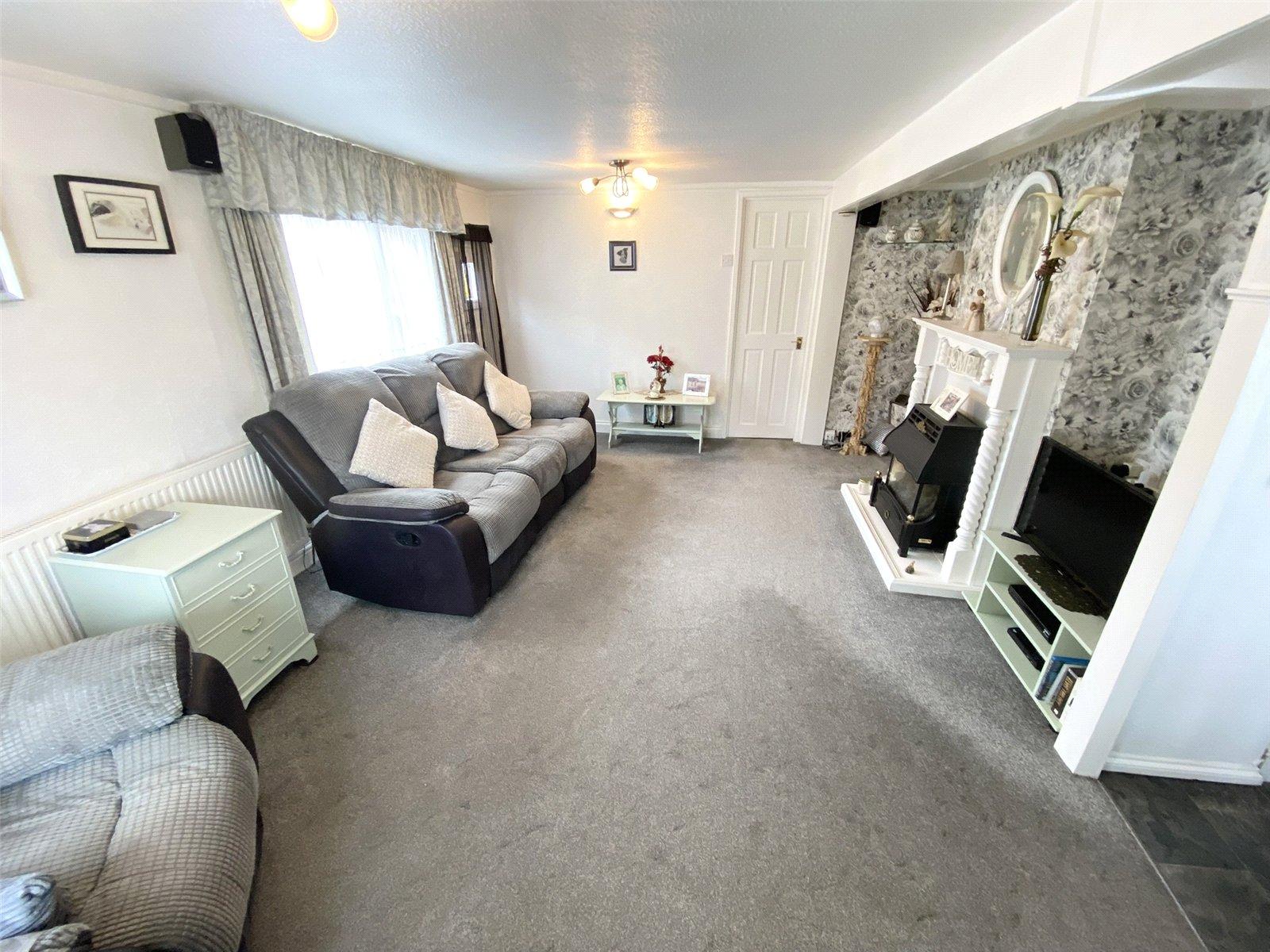Pool View Caravan Park, Buildwas, Telford, Shropshire, TF8 - DB Roberts