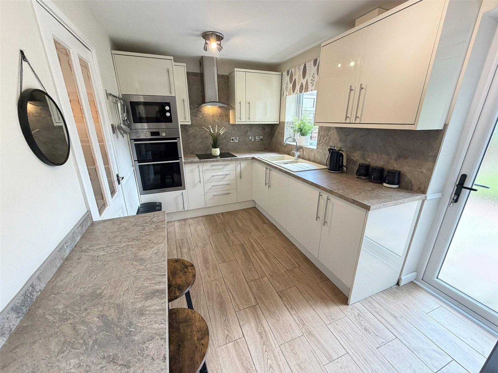 Gittens Drive, Telford, Shropshire, TF4 - DB Roberts