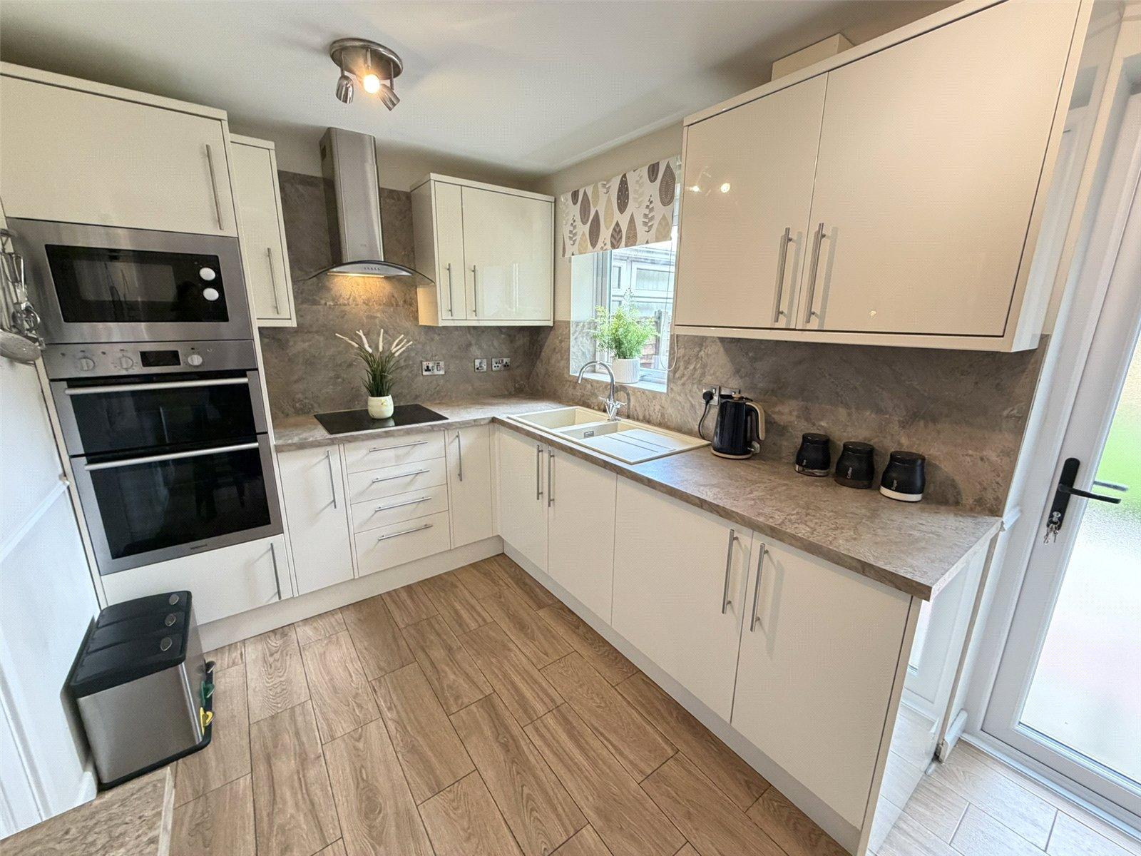 Gittens Drive, Telford, Shropshire, TF4 - DB Roberts