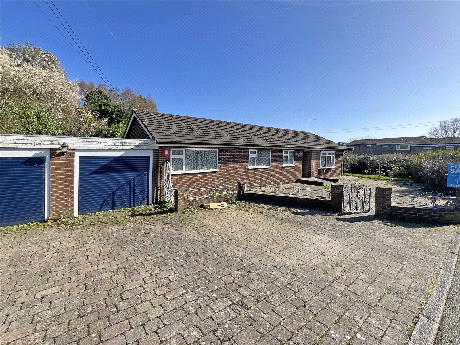 3 bedroom bungalow for sale