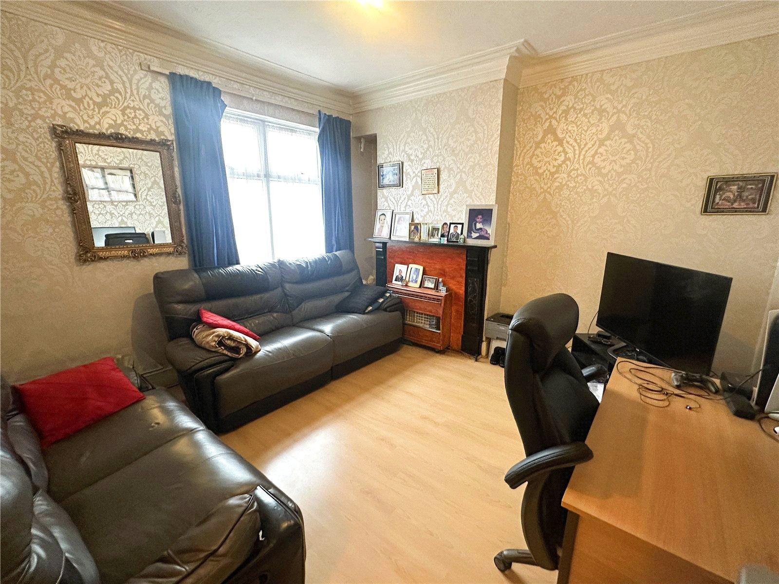 Wanderers Avenue, Blakenhall, Wolverhampton, West Midlands, WV2 - DB Roberts