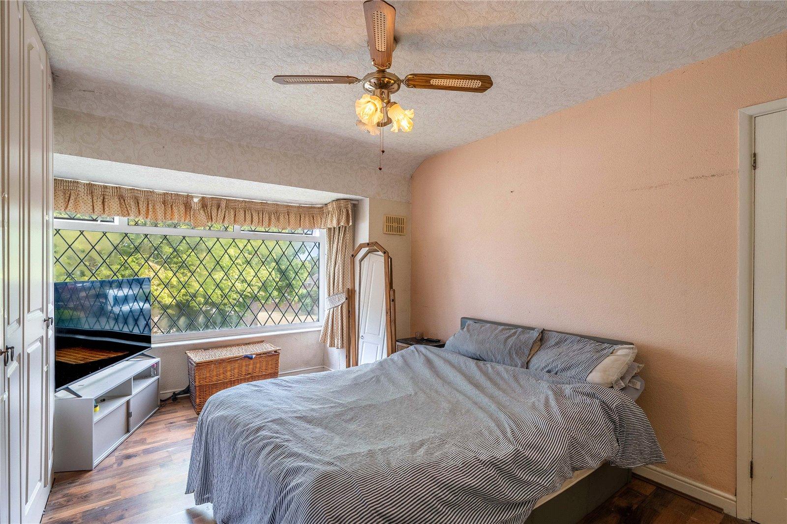 Camberley Crescent, Ettingshall, Wolverhampton, West Midlands, WV4 - DB Roberts