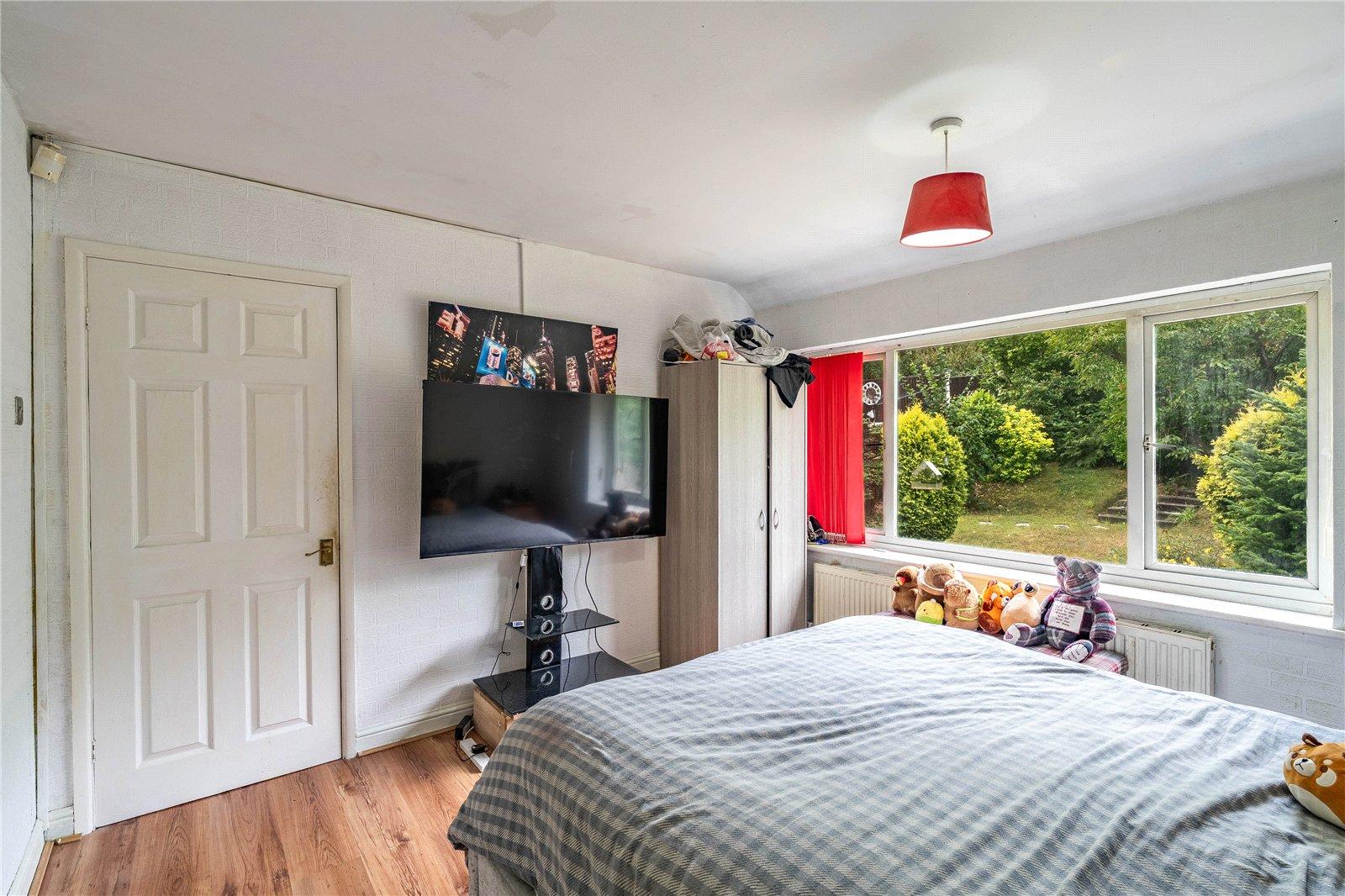 Camberley Crescent, Ettingshall, Wolverhampton, West Midlands, WV4 - DB Roberts