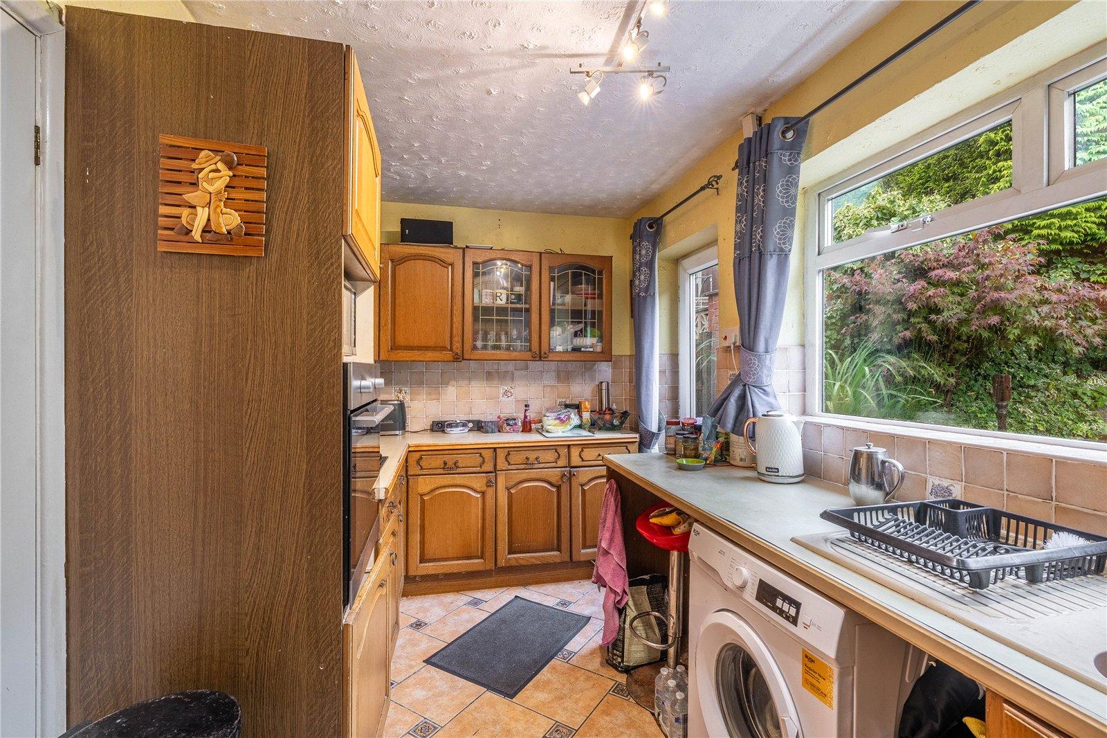 Camberley Crescent, Ettingshall, Wolverhampton, West Midlands, WV4 - DB Roberts