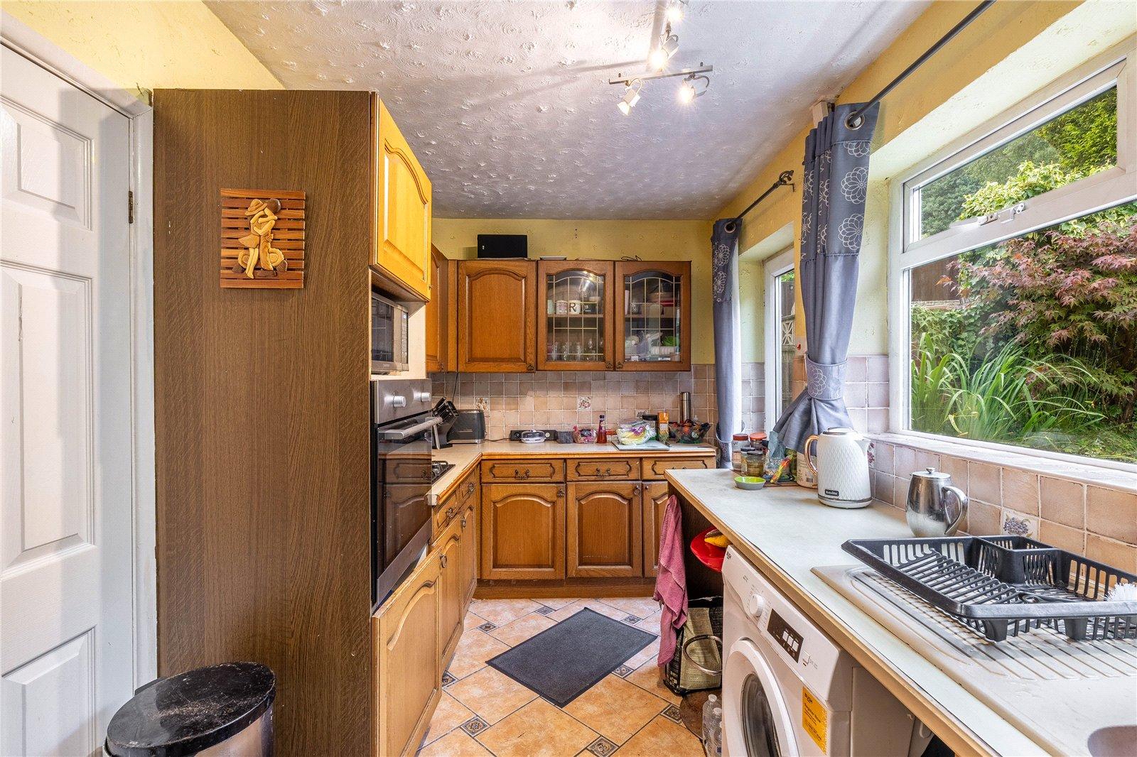 Camberley Crescent, Ettingshall, Wolverhampton, West Midlands, WV4 - DB Roberts