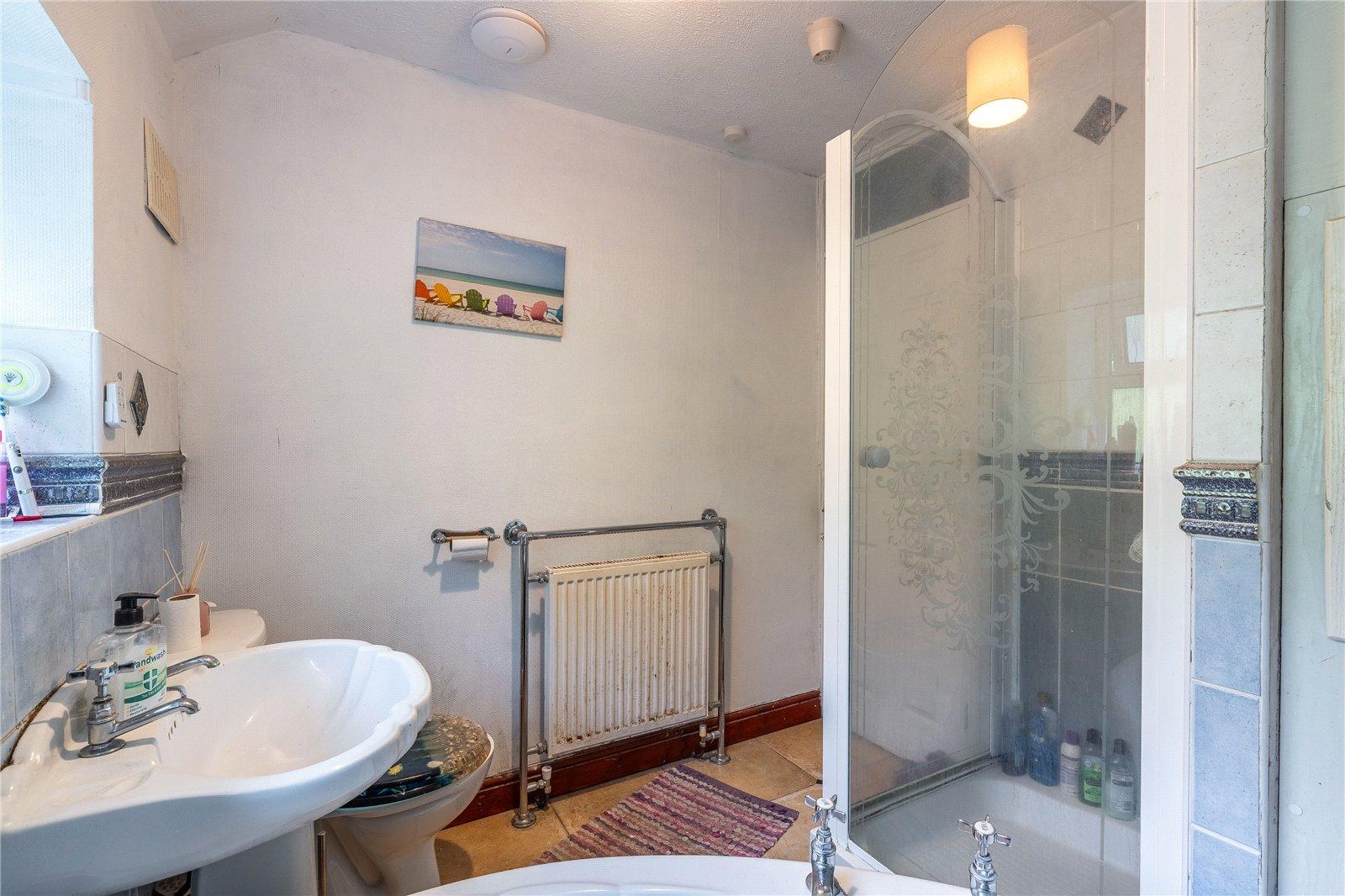 Camberley Crescent, Ettingshall, Wolverhampton, West Midlands, WV4 - DB Roberts