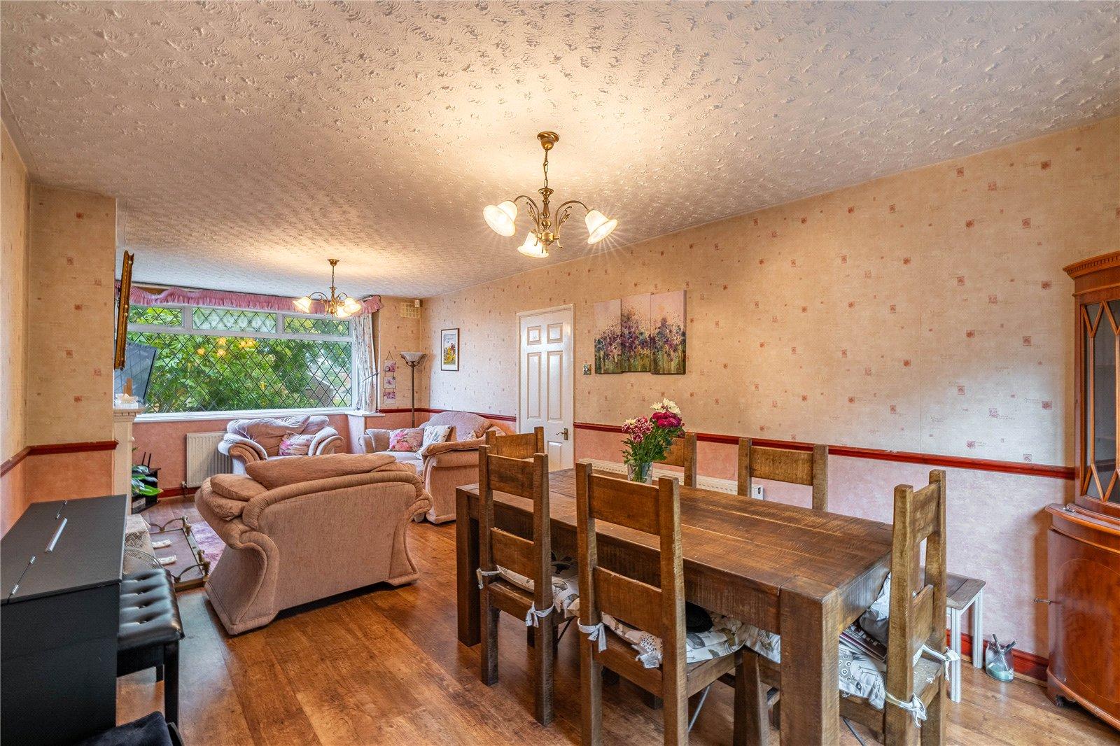 Camberley Crescent, Ettingshall, Wolverhampton, West Midlands, WV4 - DB Roberts