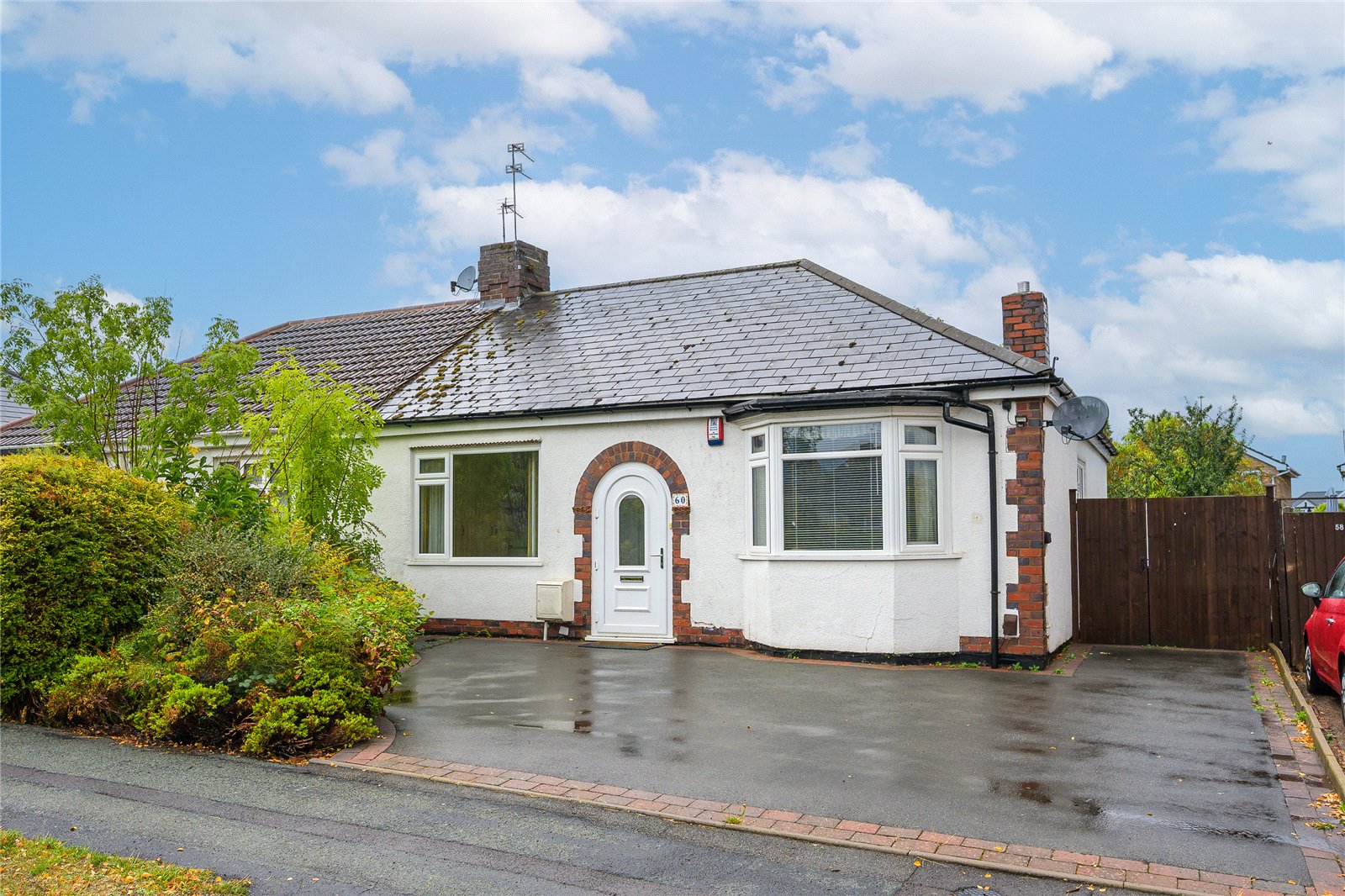 2 bedroom bungalow for sale