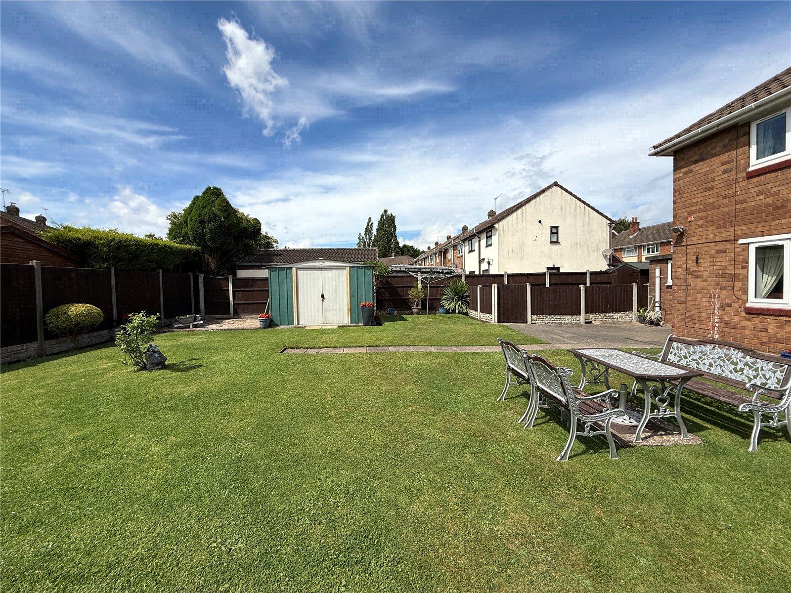 Bevan Avenue, Lanesfield, Wolverhampton, West Midlands, WV4 - DB Roberts